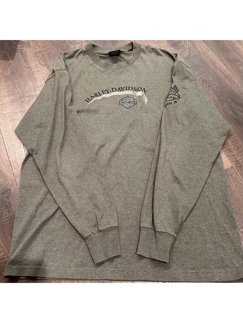 Harley Davidson Men's Grey and Green Shirt